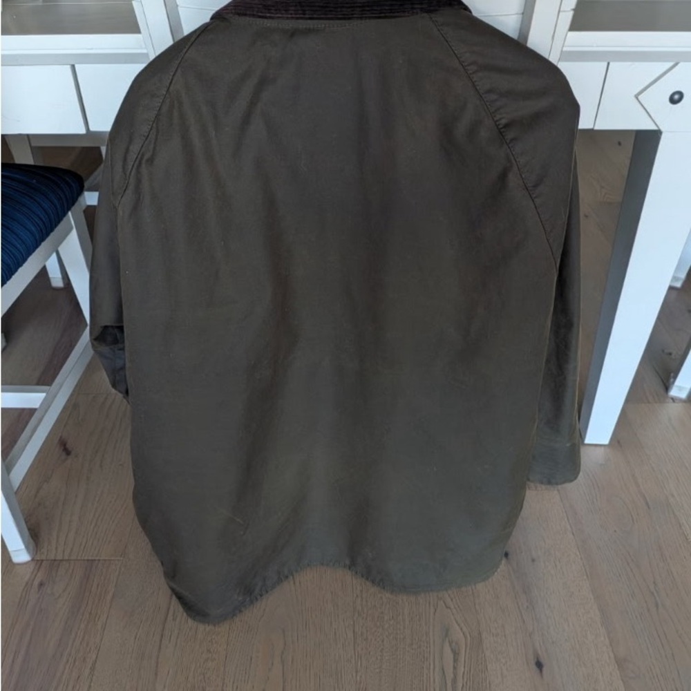 Men's Barbour Olive Green Waxed Jacket & Liner Vest - Picture 3 of 10